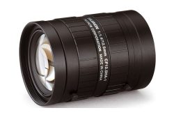 Eine schwarze Kameraobjektiv mit der Aufschrift "FUJINON 1:1.4/12.5mm CF12.5HA-1 FUJINON CORPORATION MADE IN CHINA".