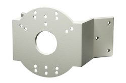 Metallhalterung mit mehreren Schraubenlöchern, rechteckig und rund geformt.
