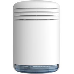 Ein weißer, zylindrischer Luftentfeuchter mit Lüftungsschlitzen oben und einem transparenten Wassertank unten.