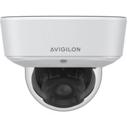 Nahaufnahme einer Überwachungskamera der Marke Avigilon mit weißem Gehäuse und Glaskuppel.