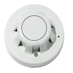 Runder, weißer Rauchmelder mit mehreren Lüftungsschlitzen und einer kleinen Vertiefung für eine LED-Anzeige.
