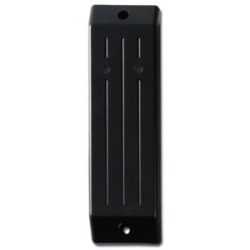 Ein schwarzes, rechteckiges elektronisches Gerät mit einem Loch an einem Ende, vermutlich ein Zugangskontrolllesegerät oder RFID-Scanner.