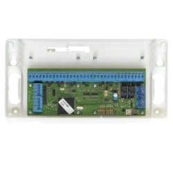 Elektronische Leiterplatte in einem rechteckigen weißen Gehäuse mit blauen Anschlussklemmen.