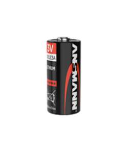 Schwarze Lithium-Batterie der Marke Ansmann mit einer Spannung von 3 Volt und der Kennzeichnung CR123A.