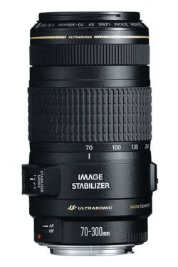 Ein schwarzes Canon EF 70-300mm Zoomobjektiv mit Bildstabilisator und Ultraschallmotor.