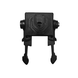 Ein schwarzes, rechteckiges Kunststoffteil mit zwei verlängerten, schmalen Armen an der Unterseite, möglicherweise ein Mechanismus oder Zubehör für ein technisches Gerät.