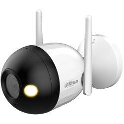 Eine Überwachungskamera von Dahua Technology mit zwei Antennen, einem Objektiv und einer gelben Leuchte, montiert auf einer halbrunden Halterung.