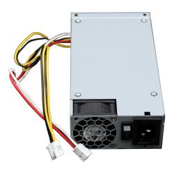 Ein silbernes Computer-Netzteil mit einem Lüftergitter, einem Netzschalter und mehreren herausragenden Kabeln in Schwarz, Rot, Weiß und Gelb, die mit Steckverbindern enden.